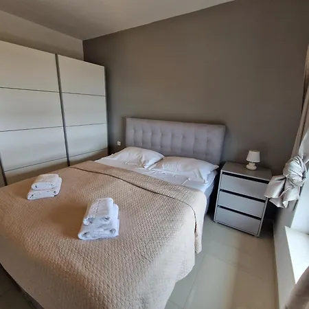 Apartment Apartman Victoria *